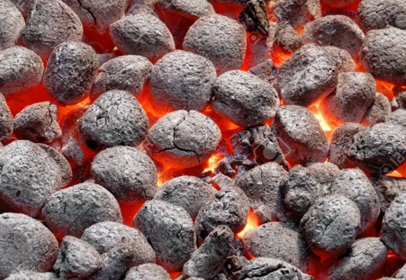 mix Lump Charcoal With Briquettes